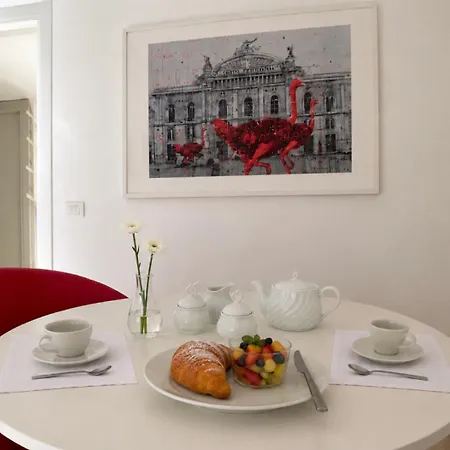 Mercantile Apartment *